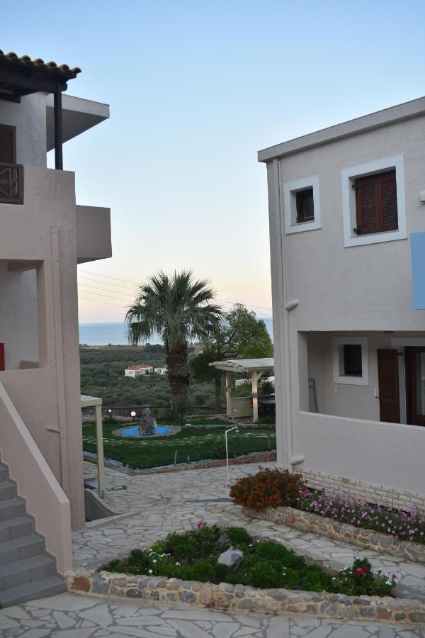 Asteras Apartments Ксерокамбос Экстерьер фото